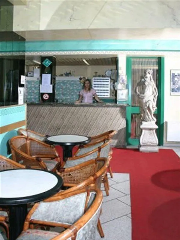 Sant'Ambrogio Hotel Lido di Jesolo 3*,  Italy